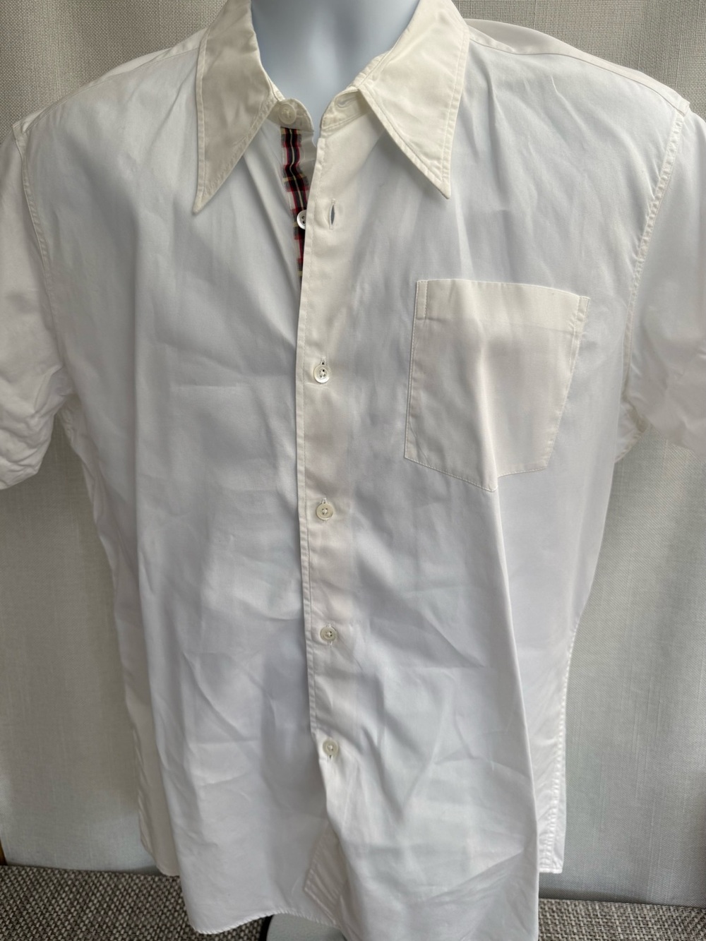 Dries Van Noten White Short-Sleeve Button Shirt with Subtle Contrast Placket